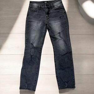 NWT L.T.J. (Letter to Juliet) Sz 24 Women’s Distressed Jeans “Washed Black”